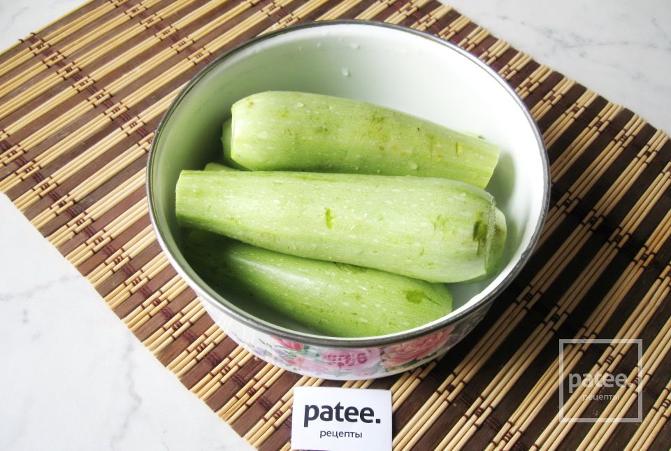 Кабачки в кисло-сладком маринаде - Шаг 2