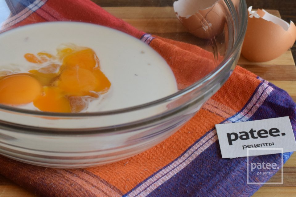 Пирог со сливами и маком - Шаг 2