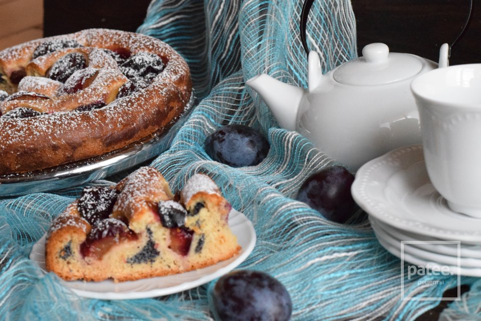 Пирог со сливами и маком - Шаг 19