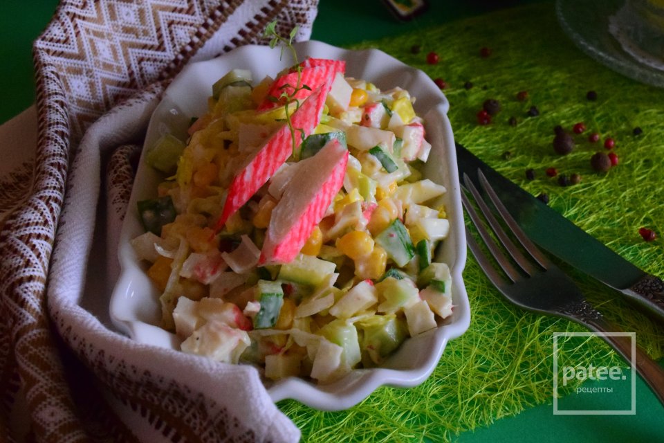 Салат с крабовыми палочками - Шаг 11