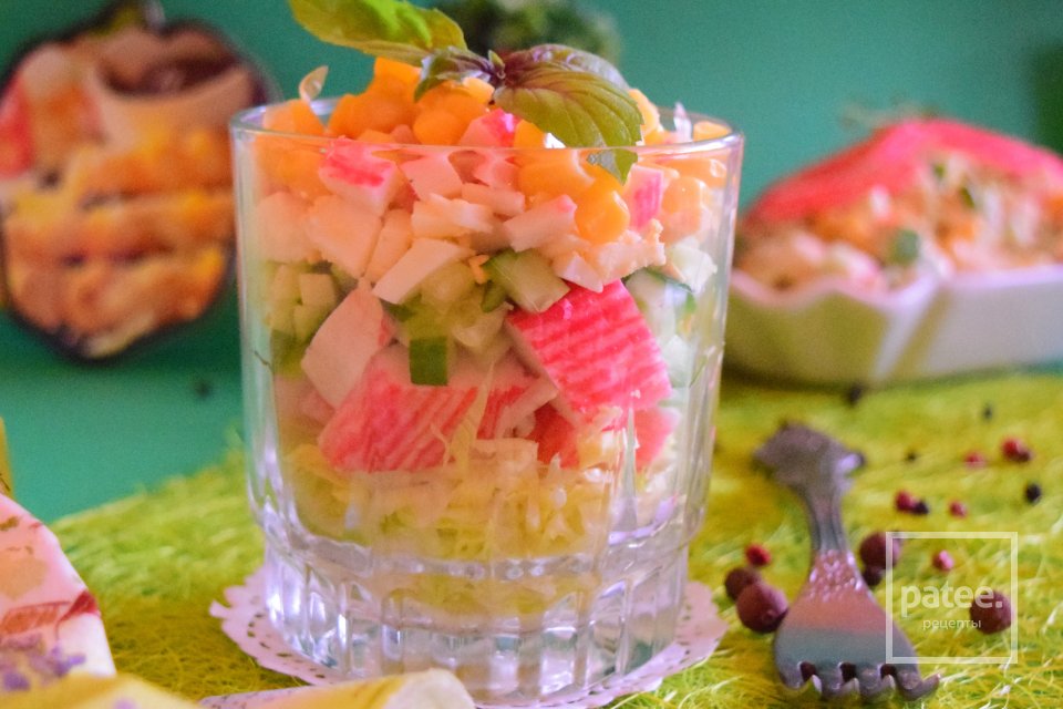 Салат с крабовыми палочками - Шаг 12