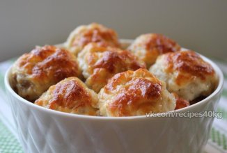 Печеные куриные шарики с морковью