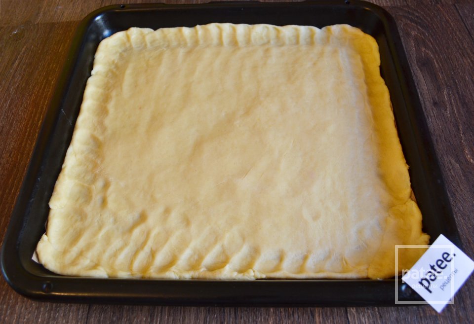 Тертый пирог со сливами - Шаг 10