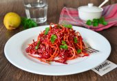 Салат из корнеплодов с грушей