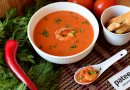 Тайский острый  томатно-сливочный суп с креветками