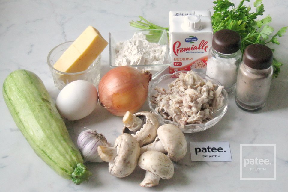 Рулет из кабачков с грибами - Шаг 1