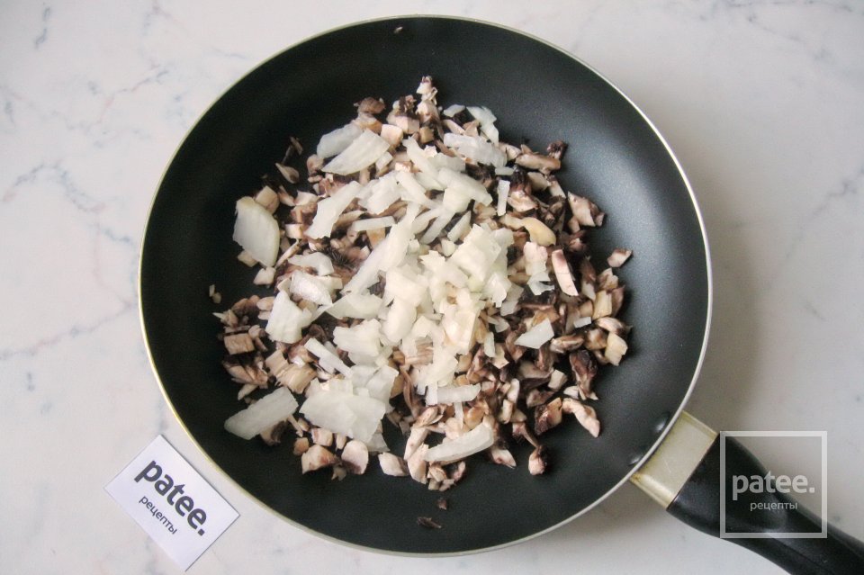 Рулет из кабачков с грибами - Шаг 9