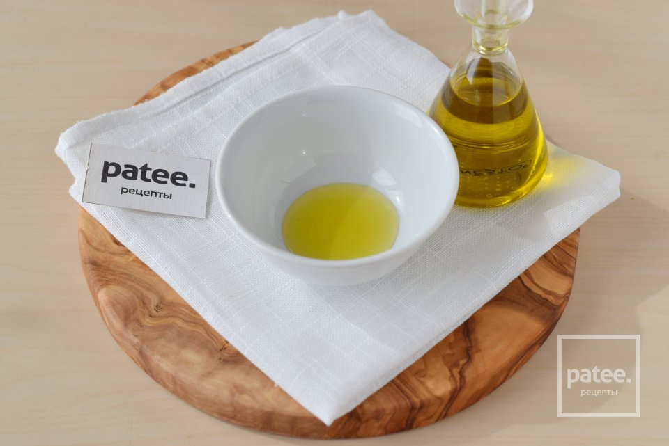 Салат с морковью, шпинатом и острой заправкой - Шаг 2