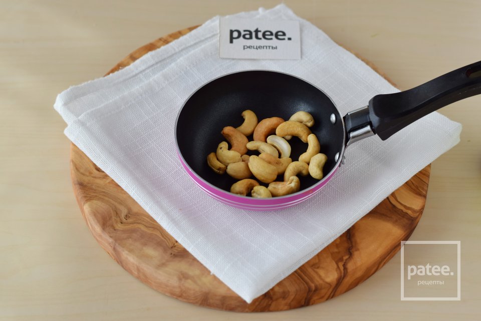 Салат с морковью, шпинатом и острой заправкой - Шаг 12