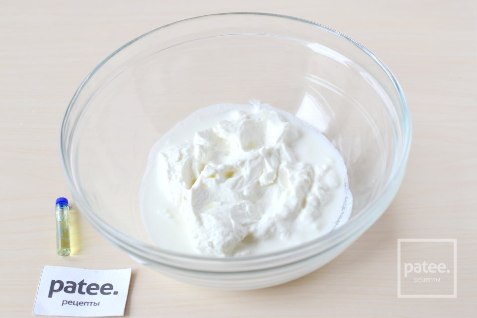 Сырники в духовке с йогуртово-маковой заливкой - Шаг 11