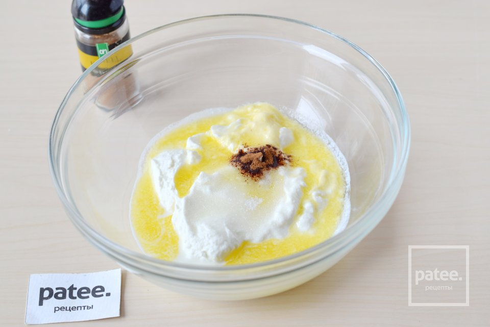 Сырники в духовке с йогуртово-маковой заливкой - Шаг 14