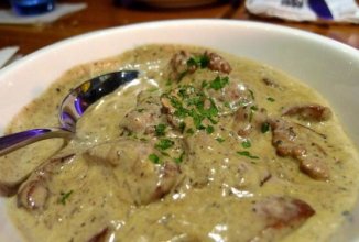 Печенка в сметанном соусе