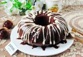 Шоколадный кекс с вишней