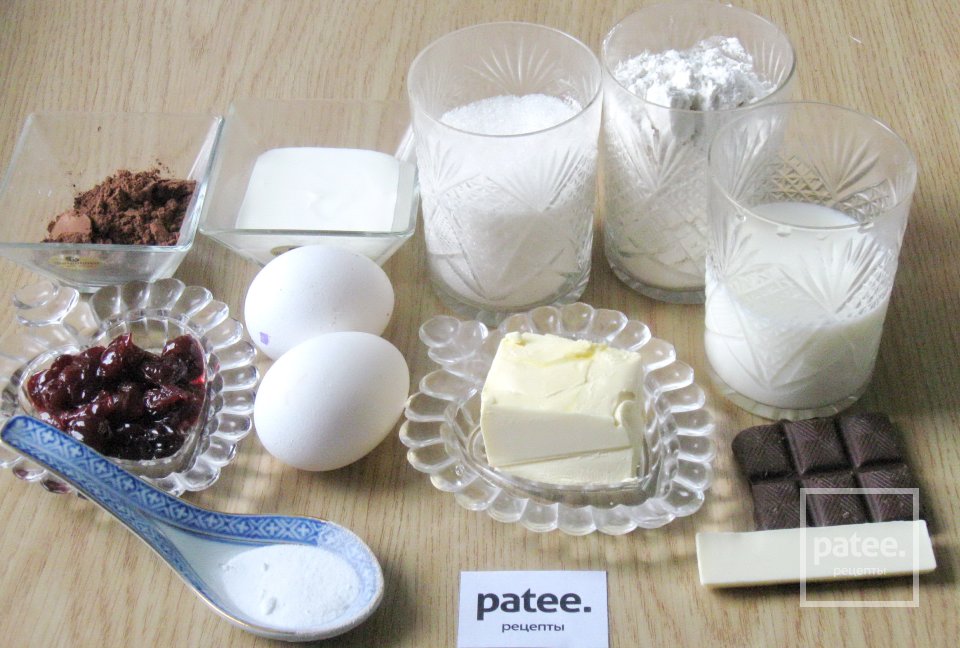 Шоколадный кекс с вишней - Шаг 1