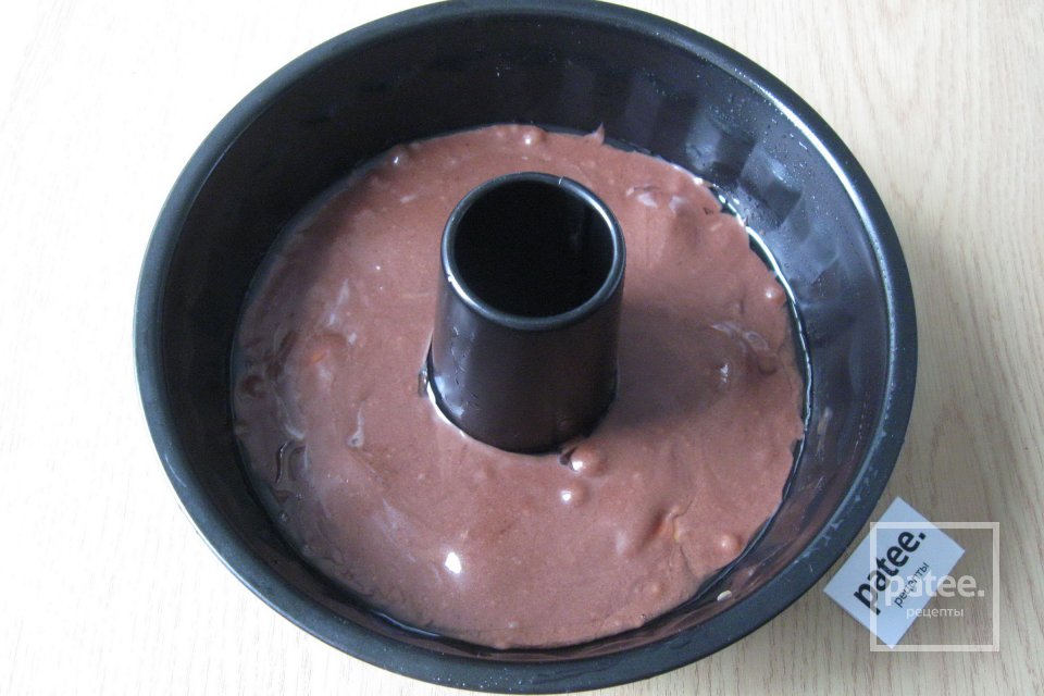 Шоколадный кекс с вишней - Шаг 12
