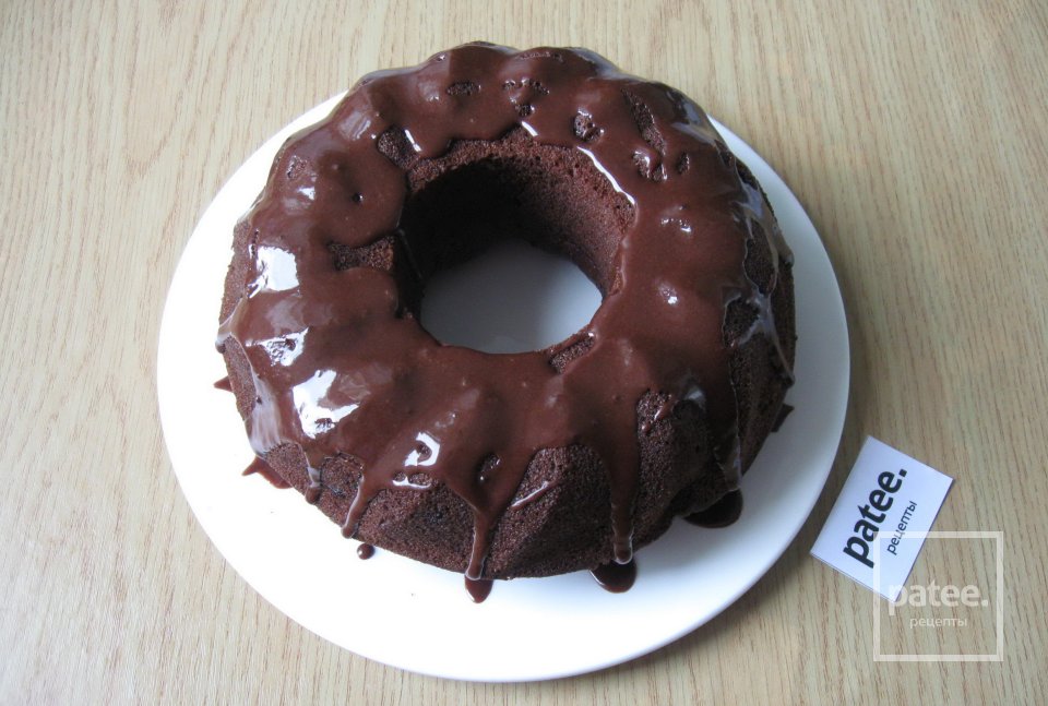 Шоколадный кекс с вишней - Шаг 15