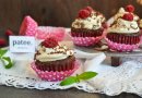 Капкейки с шоколадом и малиной