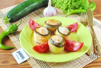 Рулетки из цуккини с куриным фаршем