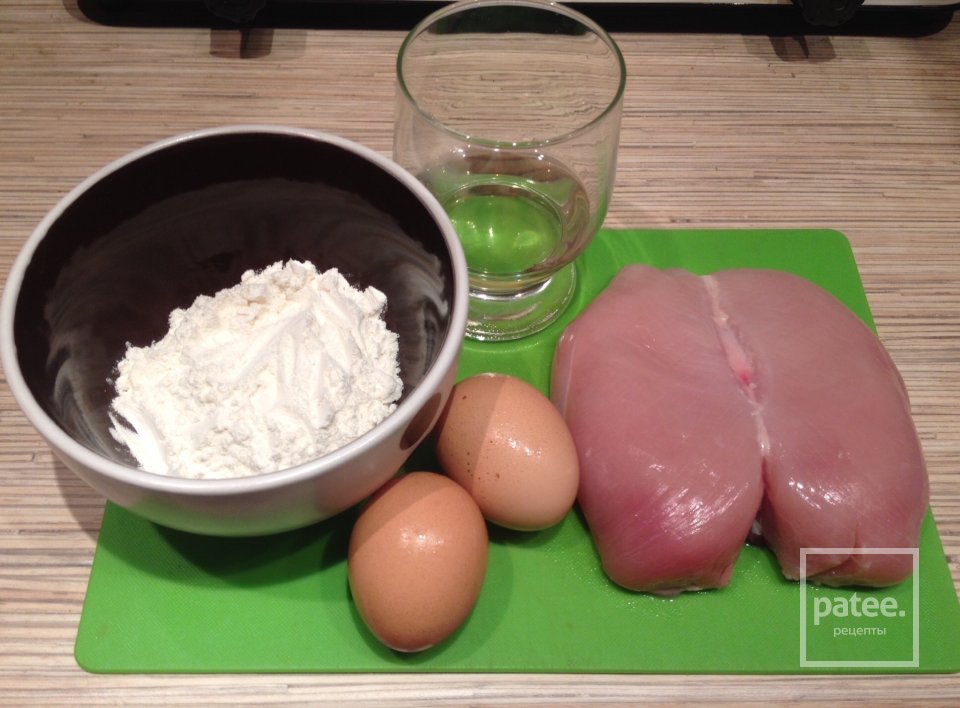 Куриные биточки - Шаг 1