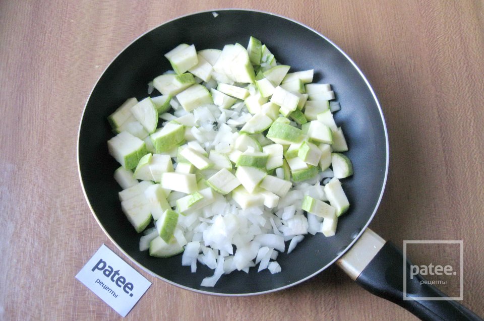 Картофельная запеканка с кабачками и грибами - Шаг 7