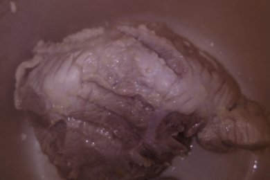 свинина с овощами в горшочке - приготовление