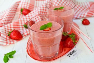 Клубничный милкшейк