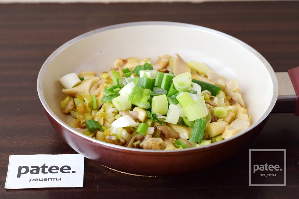 Вешенки в сливочно- шпинатном соусе - Шаг 7