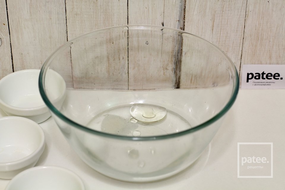 Пресное печенье "паучки" на Хэллоуин - Шаг 2