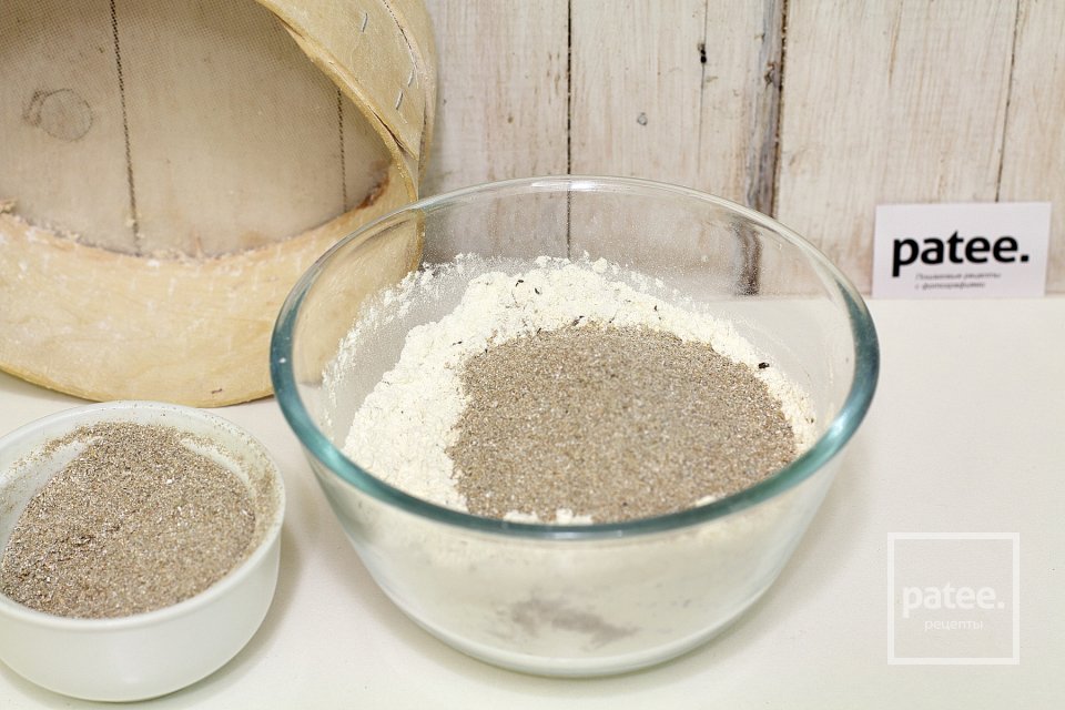 Пресное печенье "паучки" на Хэллоуин - Шаг 5