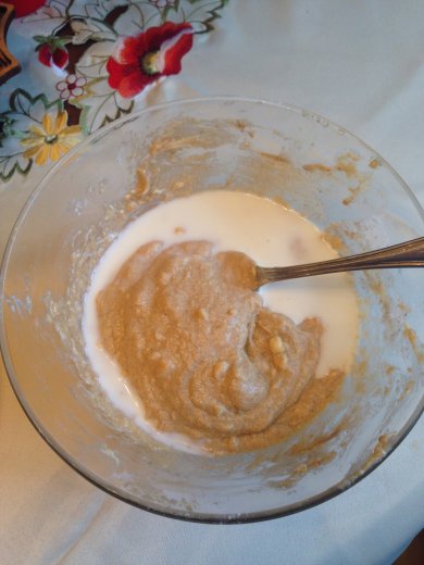 Маффины с шоколадом и кедровыми орехами - Шаг 4