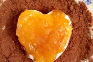 Сметанно-творожное желе с апельсиновым вареньем