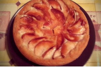 Яблочный пирог в мультиварке