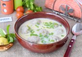Мясные тефтели в яично- лимонном соусе