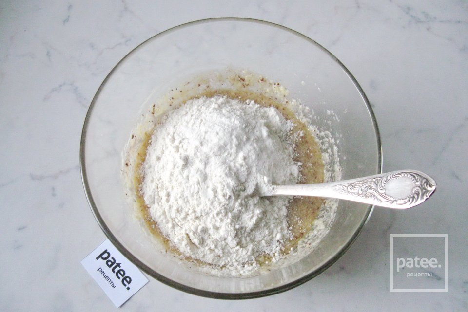 Медовая коврижка с джемом - Шаг 9