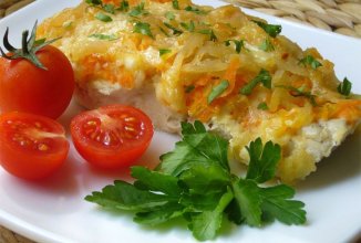 Рыба с помидорами и сыром по-гречески