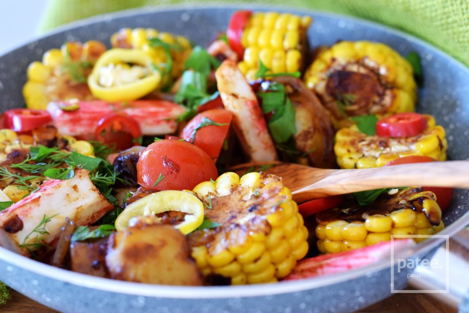 Крабовые палочки с овощами - Шаг 19