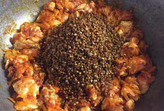 Филе цыплёнка в гречневой шубке.