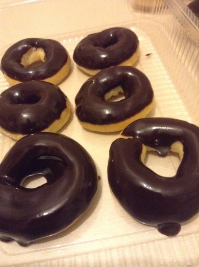 Вкусные шоколадные пончики в духовке! - Шаг 12