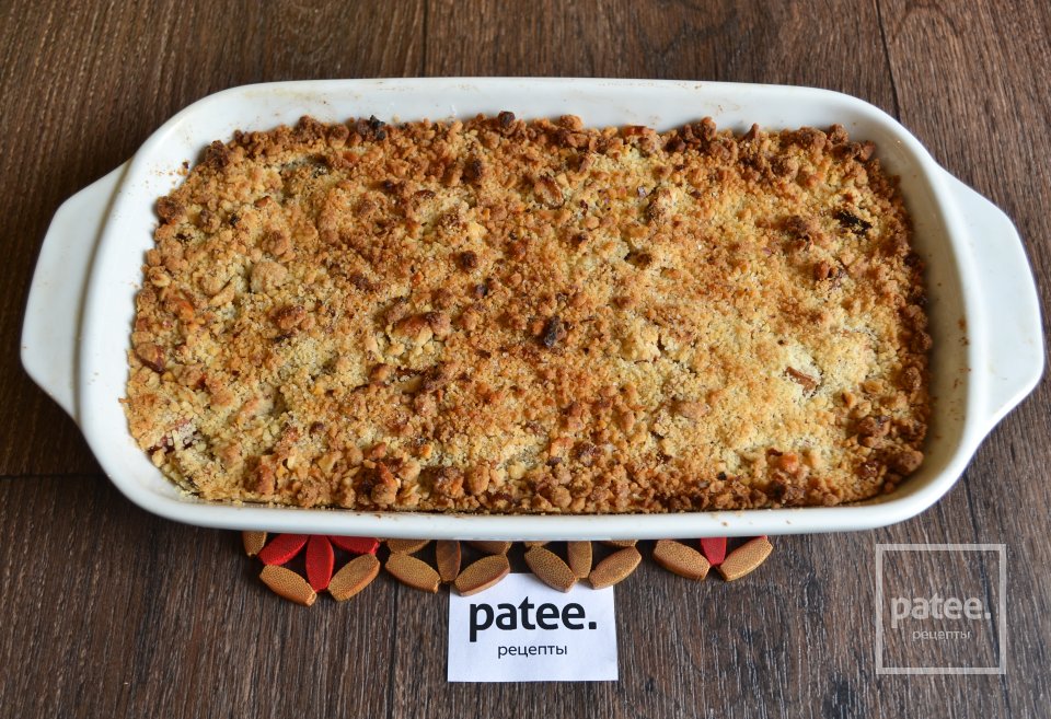 Пряный яблочный крамбл с грецкими орехами - Шаг 11