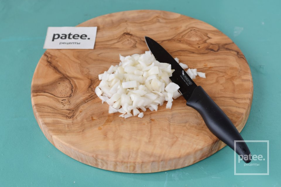 Кабачки фаршированные в томатном соусе - Шаг 2