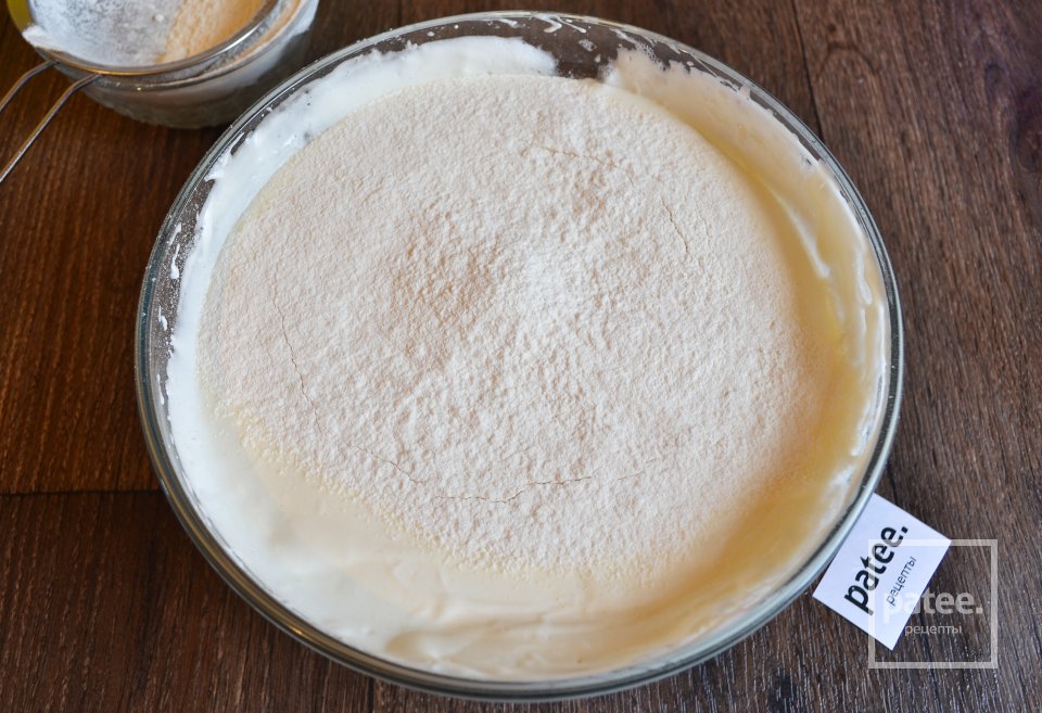 Торт со сливочным кремом, бананами и шоколадом - Шаг 7