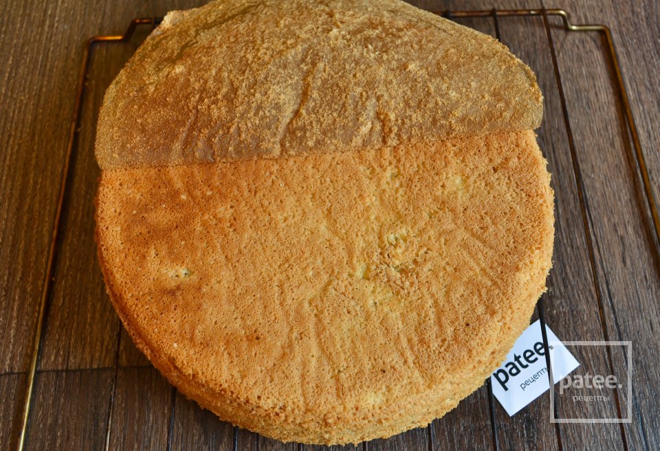 Торт со сливочным кремом, бананами и шоколадом - Шаг 10