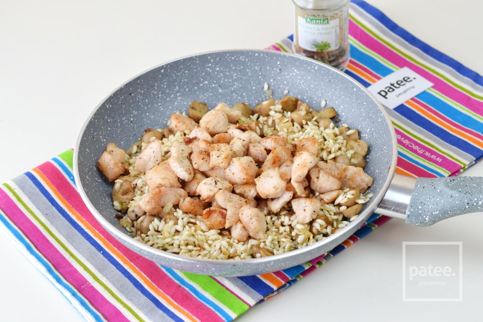 Ризотто с курицей и грибами - Шаг 12