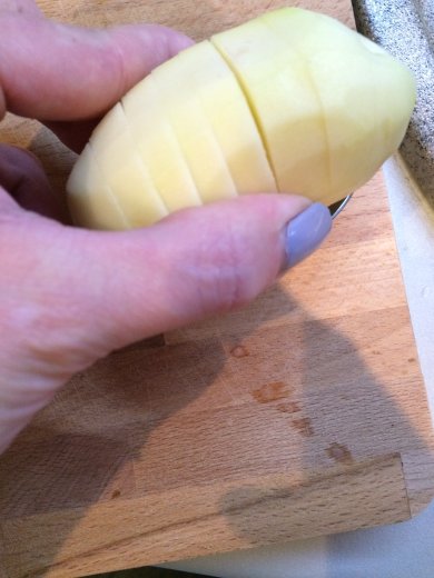 Картошечка гармошка с бекончиком - Шаг 2