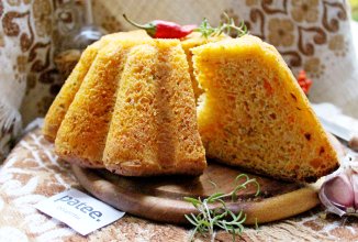 Тыквенный хлеб с чесноком и розмарином