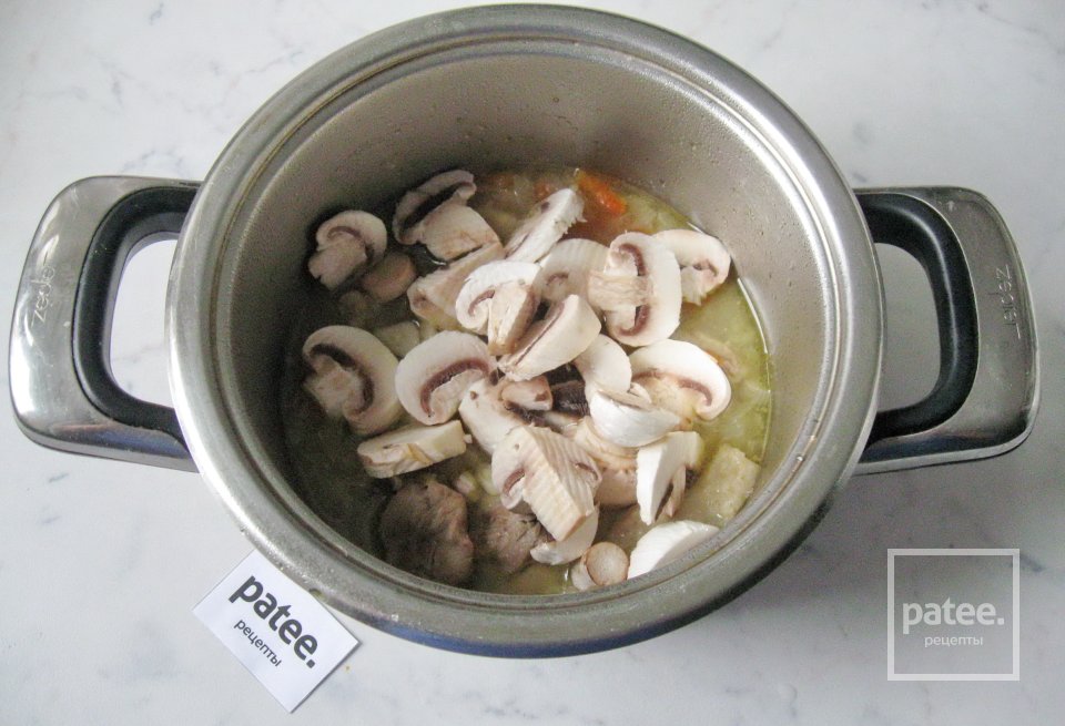 Гречневая каша со свининой и грибами - Шаг 9
