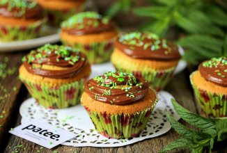 Мятные кексы с шоколадом