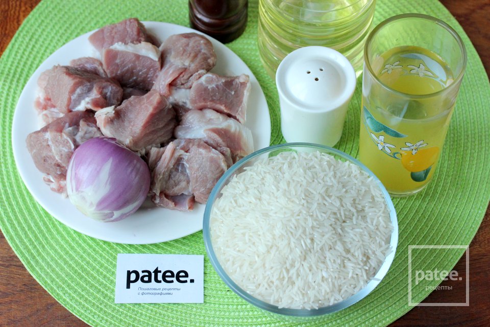 Фрикадельки с рисом в мультиварке - Шаг 1