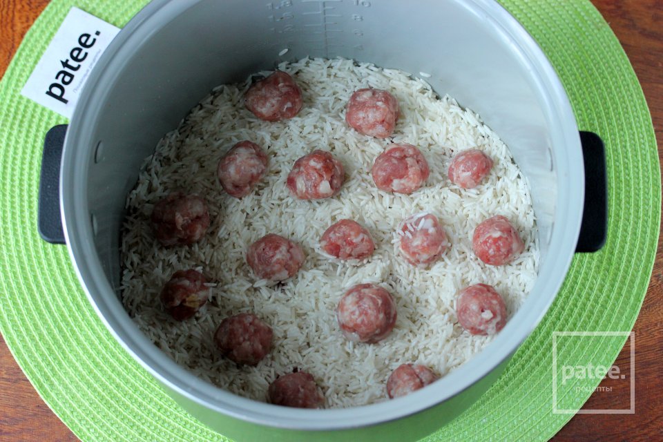 Фрикадельки с рисом в мультиварке - Шаг 11
