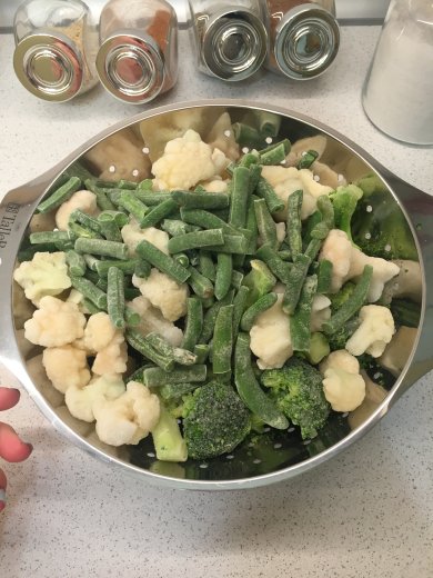 Запеканка из брокколи - Шаг 1